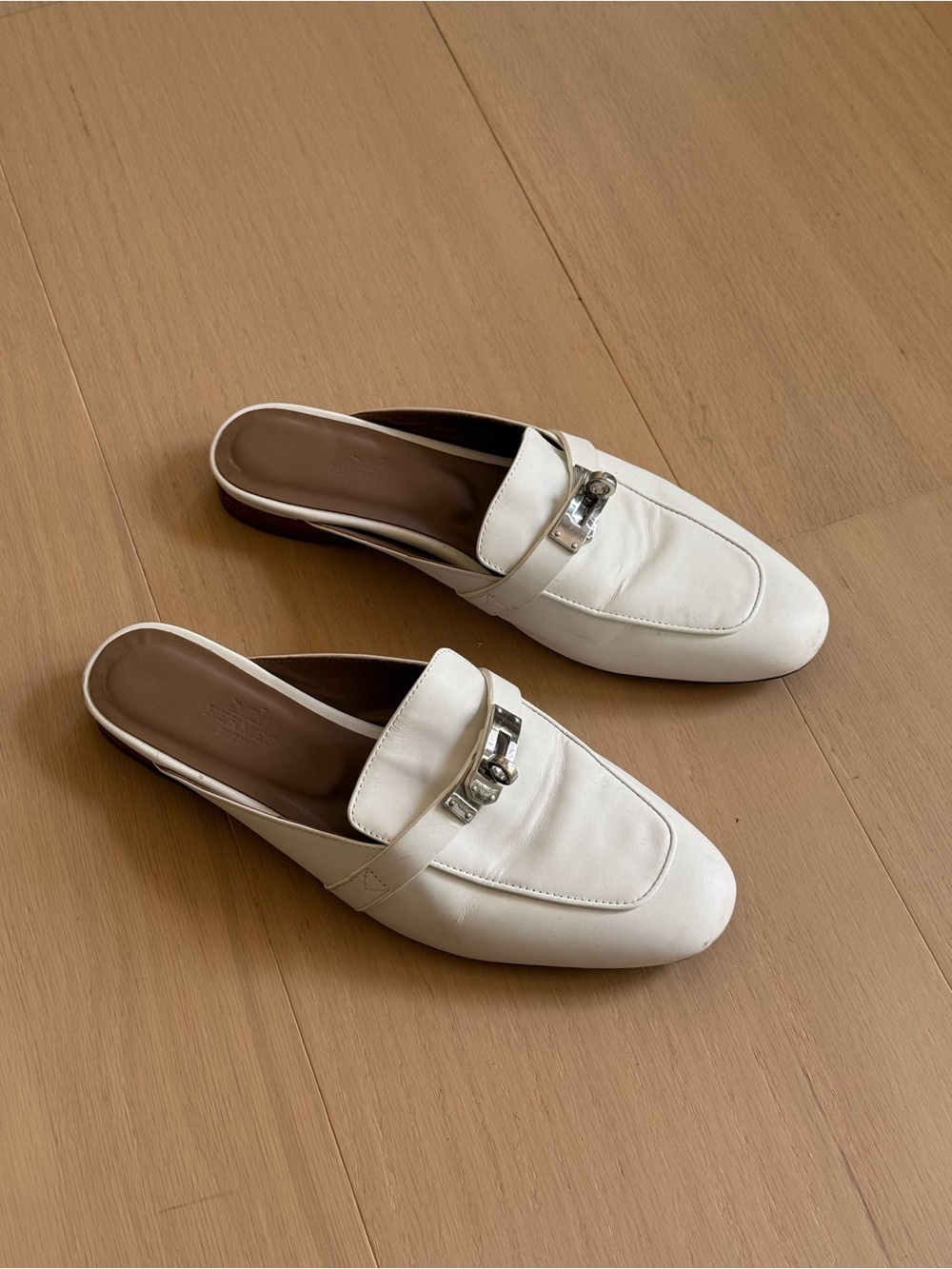 Hermes Kelly buckle mule 38 white
